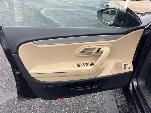 Used 2013 Volkswagen CC Sport FWD image 15