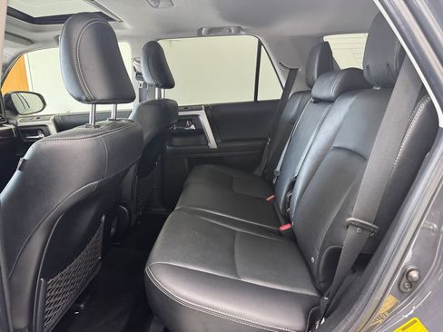 Used 2024 Toyota 4Runner Limited AWD/4WD image 37