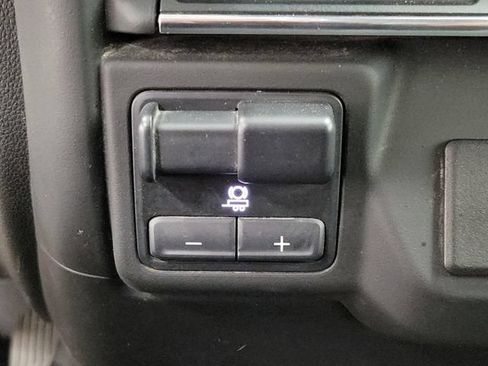 Used 2021 Chevrolet Silverado 2500 Custom w/ Custom Value Package AWD/4WD image 28