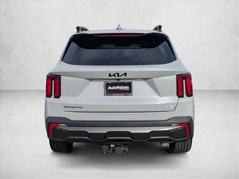 Used 2025 Kia Sorento X-Line EX image 7