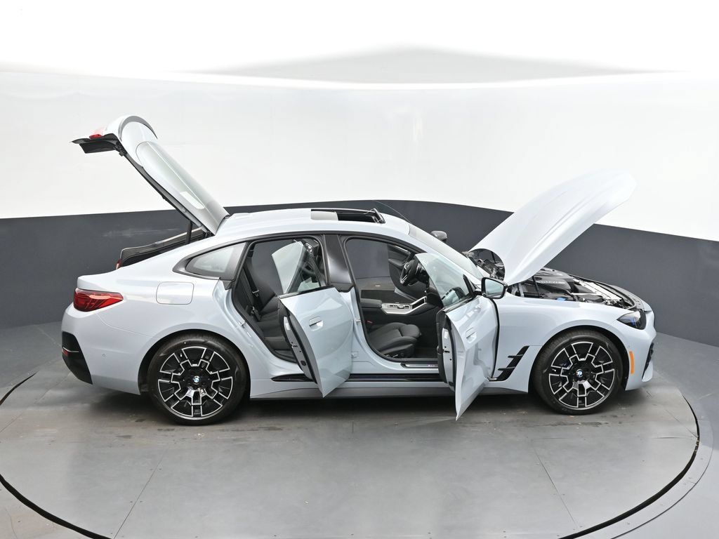 Certified 2026 BMW 430i w/ M Sport Package RWD image 50