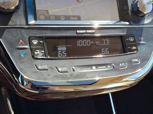 Used 2015 Toyota Avalon XLE Premium FWD image 21
