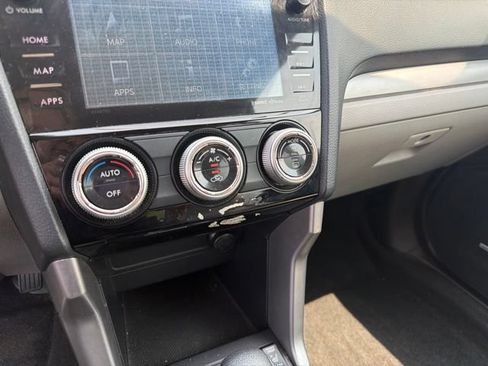 Used 2016 Subaru Forester 2.5i Limited AWD/4WD image 20