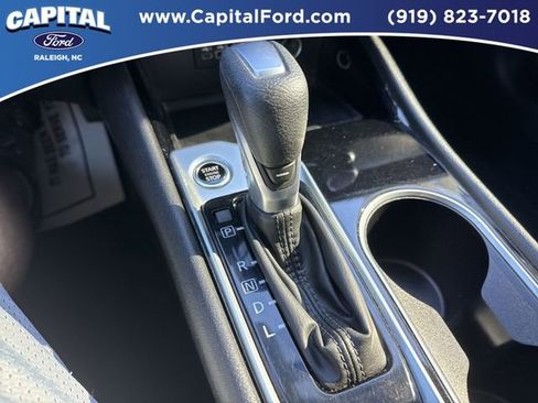 Used 2024 Nissan Altima 2.5 SV image 29