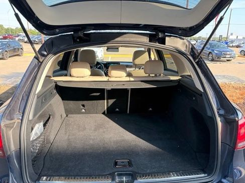 Used 2022 Mercedes-Benz GLC 300 image 22
