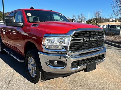 Used 2024 RAM 2500 Big Horn w/ Bed Utility Group image 5