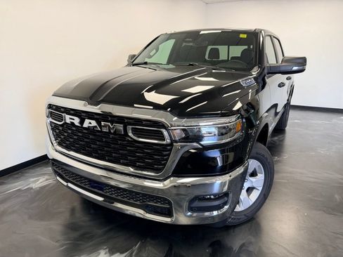 New 2026 RAM 1500 4x4 Crew Cab image 20
