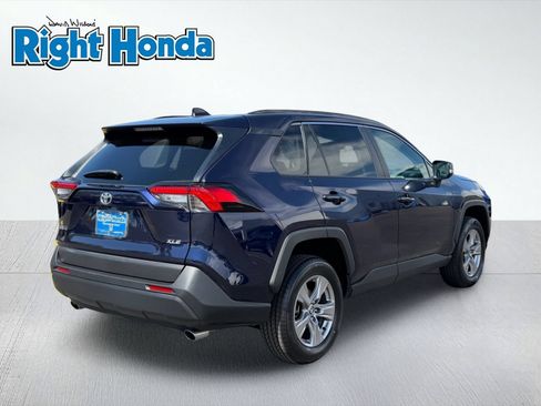 Used 2024 Toyota RAV4 XLE FWD image 8