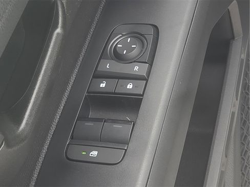 New 2026 Toyota Tacoma SR image 16