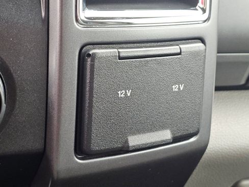 Certified 2017 Ford F250 XLT w/ XLT Value Package image 19