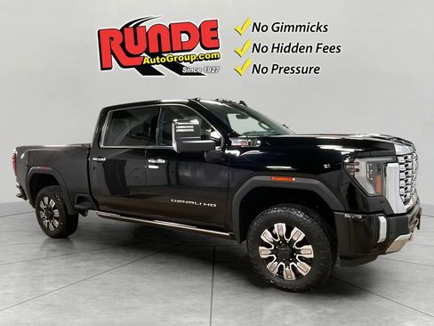 Used 2024 GMC Sierra 2500 Denali w/ Denali Reserve Package image 7