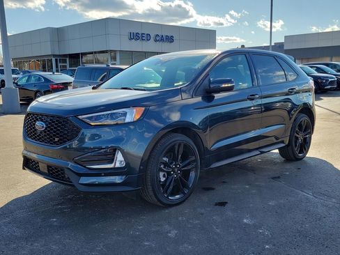 Certified 2024 Ford Edge ST w/ Equipment Group 401A image 8