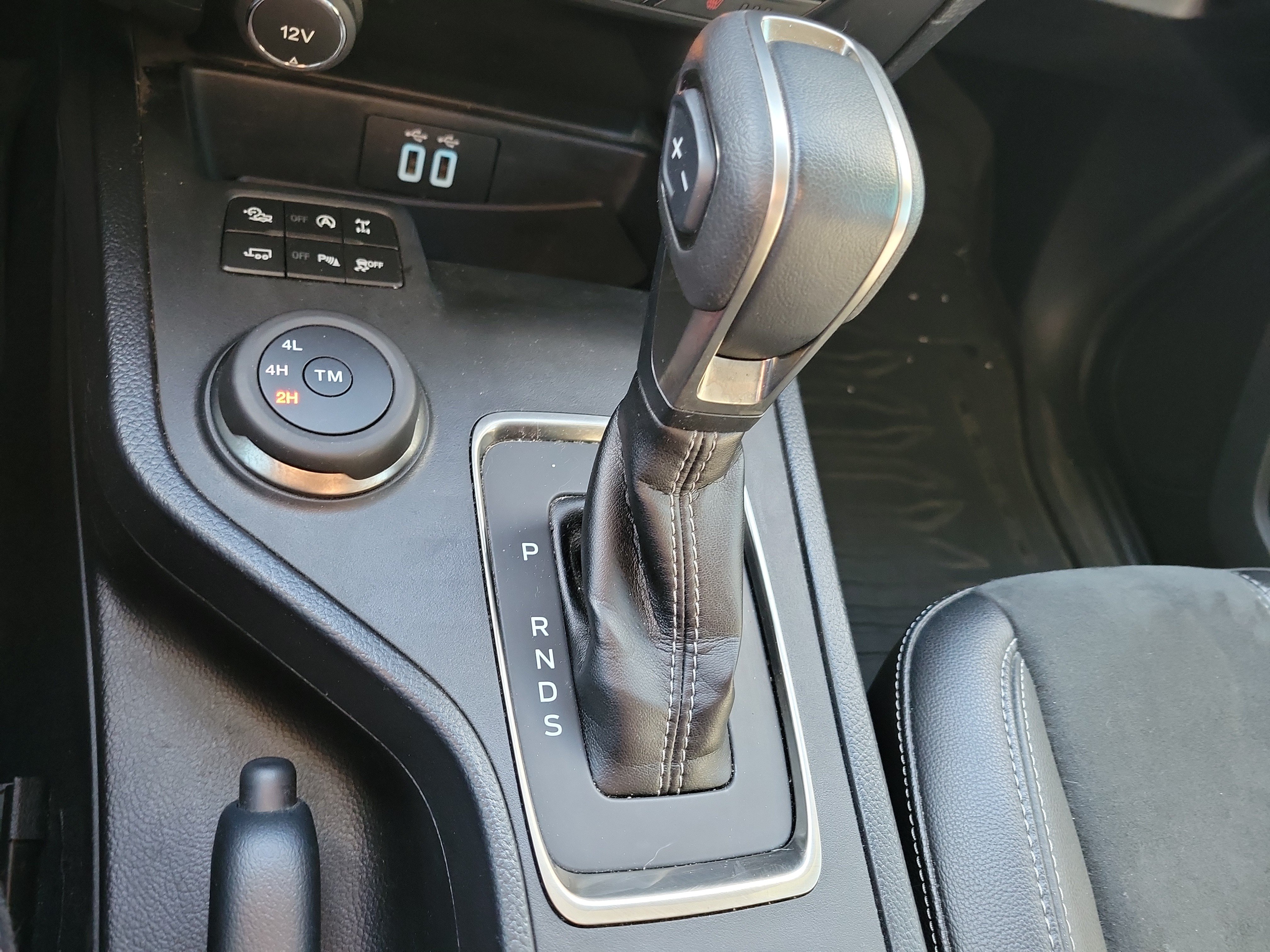 Used 2021 Ford Ranger Lariat w/ Tremor Off-Road Package AWD/4WD image 23