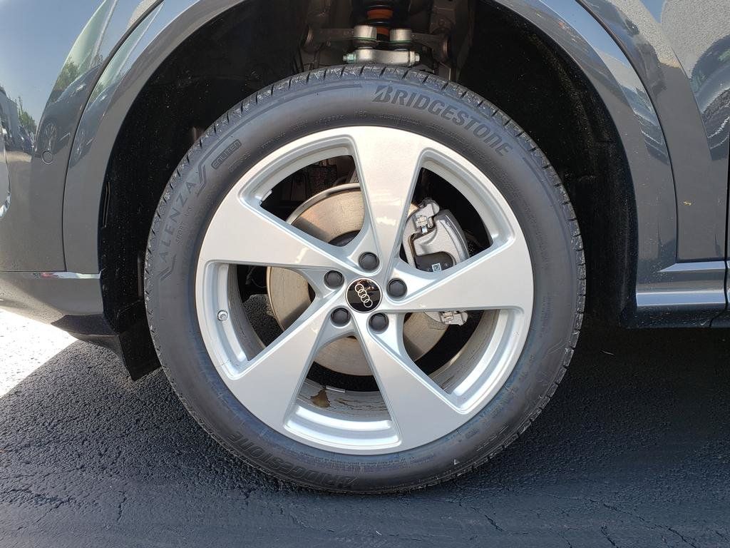 New 2026 Audi Q5 Premium Plus AWD/4WD image 12
