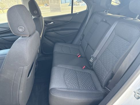 Used 2020 Chevrolet Equinox LT image 13