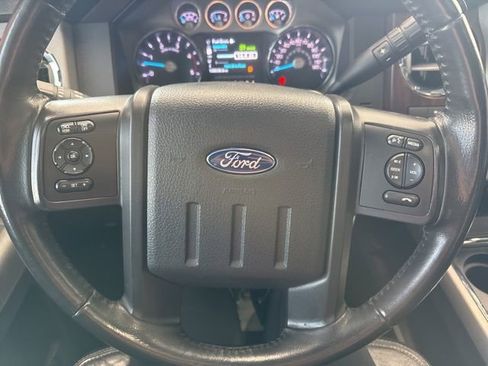 Used 2016 Ford F250 Lariat w/ Lariat Ultimate Package image 31