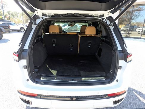 Used 2025 Jeep Grand Cherokee Summit w/ Obsidian Package image 30