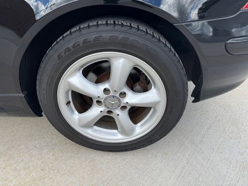 Used 2003 Mercedes-Benz SLK 320 image 26