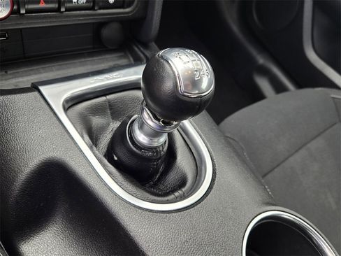 Used 2020 Ford Mustang Coupe image 20