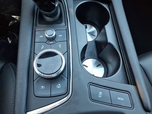 Certified 2022 Cadillac XT5 Premium Luxury image 30