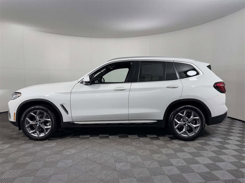 Used 2023 BMW X3 xDrive30i w/ Convenience Package image 11