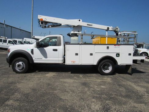Used 2021 Ford F550 4x4 Regular Cab Super Duty image 6