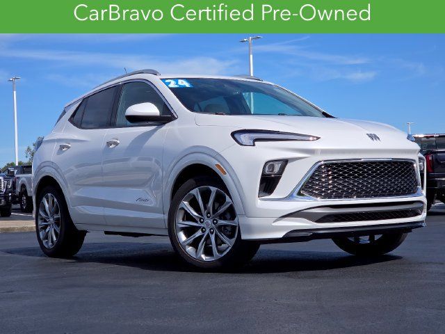 Used 2024 Buick Encore GX Avenir w/ Avenir Convenience Package FWD image 2