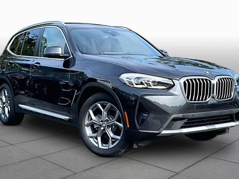 Used 2024 BMW X3 sDrive30i w/ Premium Package RWD image 3