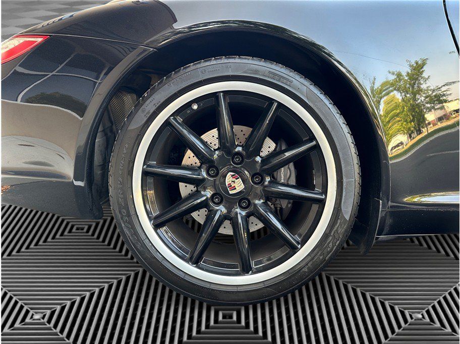 Used 2012 Porsche 911 Carrera Black Edition RWD image 13