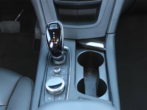 Used 2025 Cadillac XT5 Premium Luxury image 21