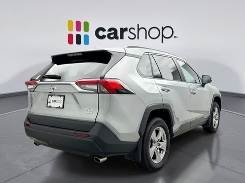 Used 2025 Toyota RAV4 XLE w/ Convenience Package AWD/4WD image 5