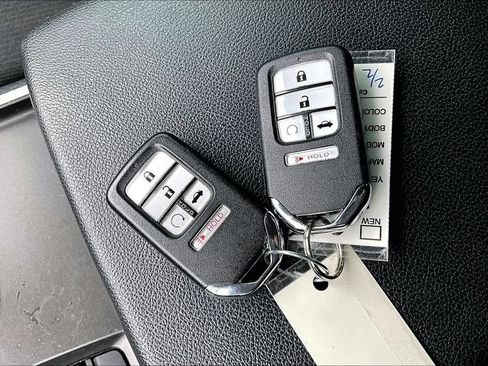 Used 2021 Honda Accord EX image 26