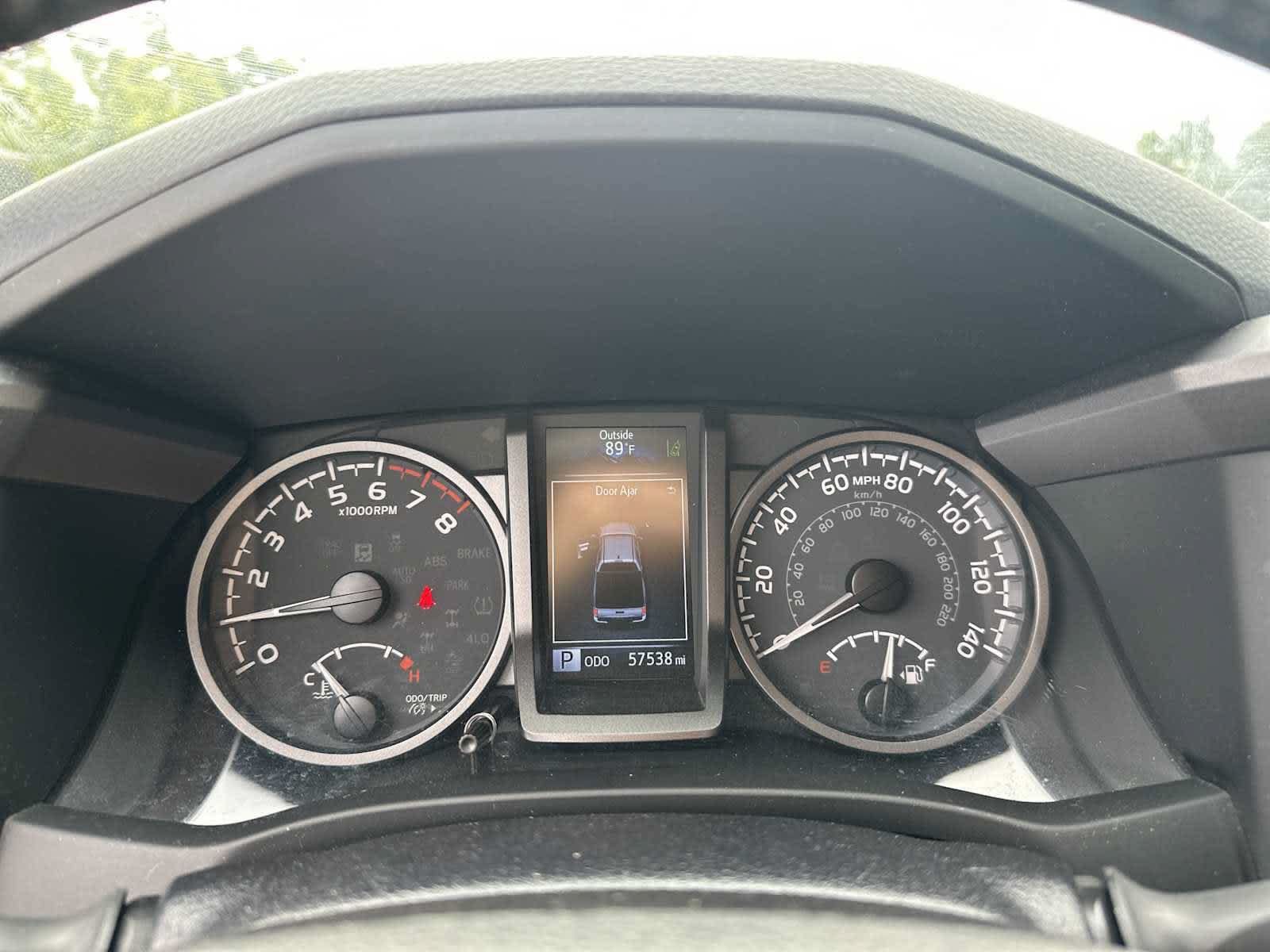 Used 2022 Toyota Tacoma TRD Off-Road w/ Technology Package RWD image 21