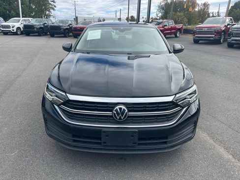 Used 2024 Volkswagen Jetta S image 8
