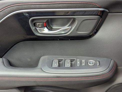 Used 2025 Acura ADX A-Spec image 11