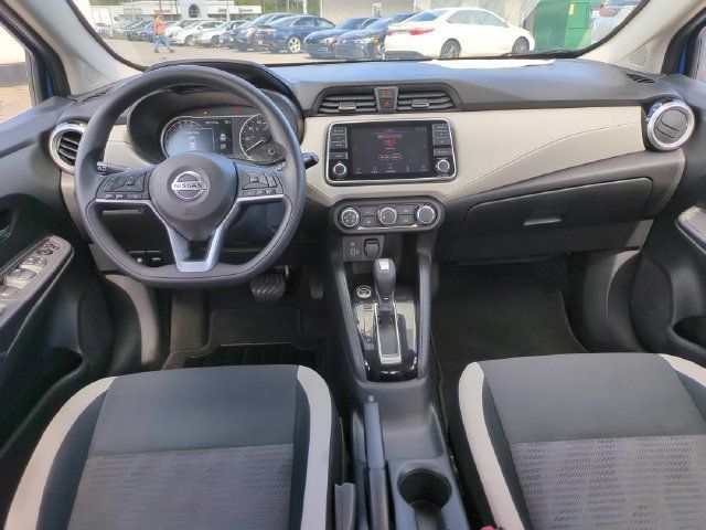 Used 2021 Nissan Versa SV FWD image 15