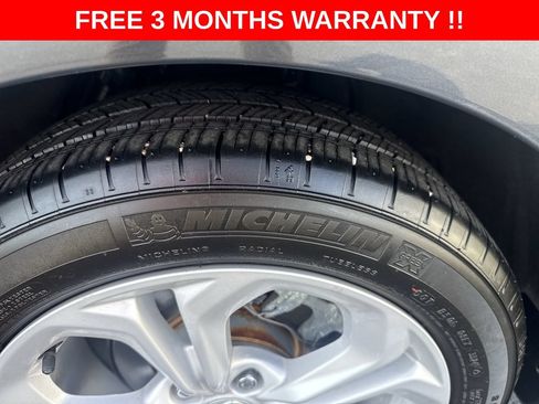 Used 2025 Honda Accord LX image 41