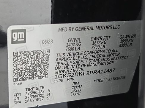 Used 2023 GMC Yukon Denali w/ Denali Reserve Package image 37