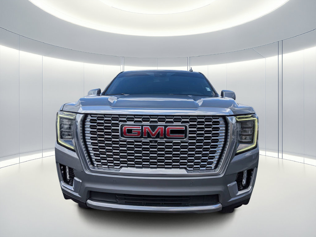 Used 2024 GMC Yukon Denali AWD/4WD image 9