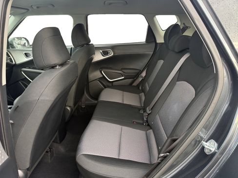 Certified 2023 Kia Soul LX image 16