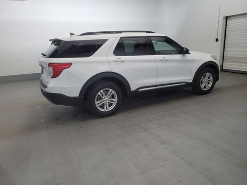 Used 2023 Ford Explorer XLT w/ Equipment Group 202A image 10