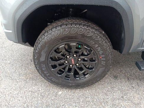 New 2026 GMC Canyon Elevation RWD image 2