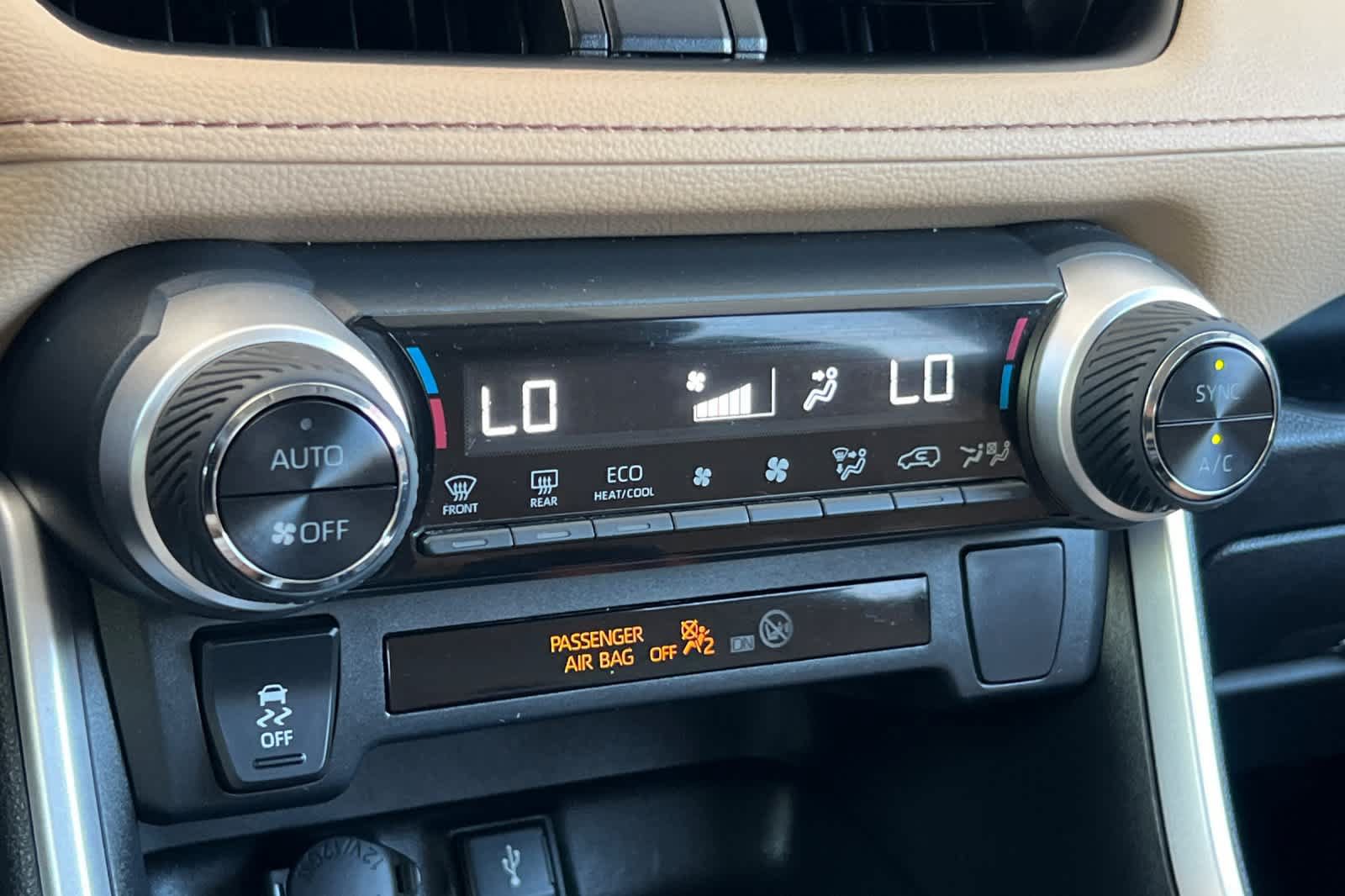 Certified 2022 Toyota RAV4 XLE AWD/4WD image 22