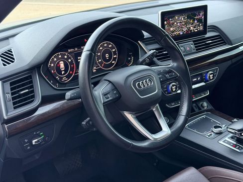 Used 2020 Audi Q5 2.0T Premium Plus AWD/4WD image 30