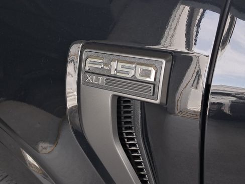 Used 2022 Ford F150 XLT w/ Equipment Group 302A High RWD image 7