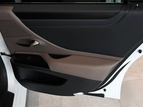New 2025 Lexus ES 350 350 image 19