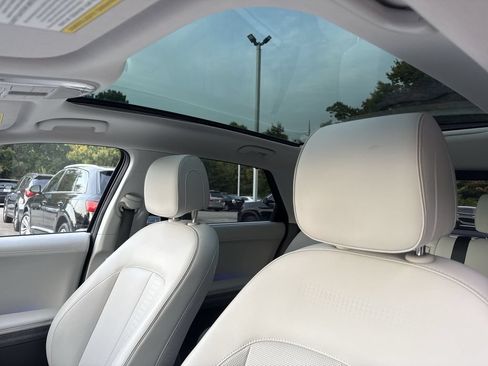 Used 2023 Hyundai Ioniq 5 Limited w/ Cargo Package AWD/4WD image 16