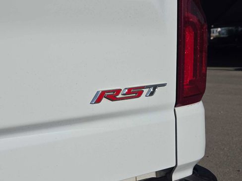 Used 2019 Chevrolet Silverado 1500 RST w/ Max Trailering Package RWD image 11