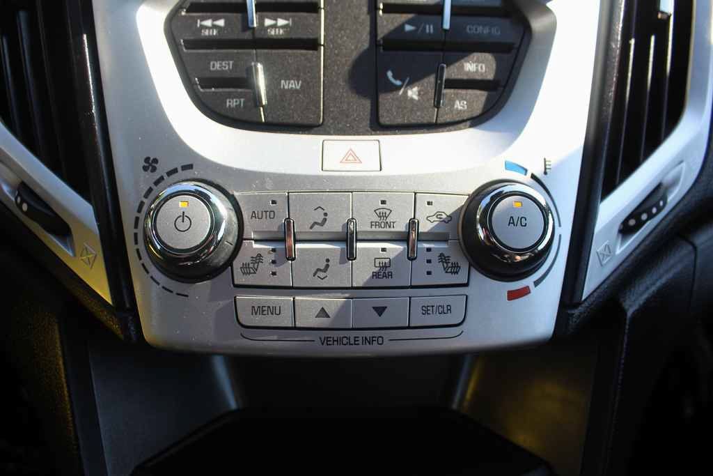 Used 2017 GMC Terrain SLT w/ Open Road Package AWD/4WD image 19