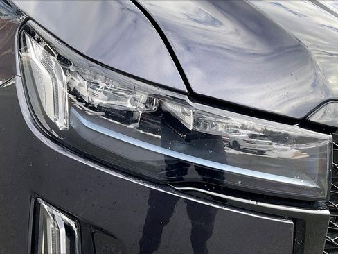 Used 2022 Cadillac Escalade Sport w/ Touring Package image 33